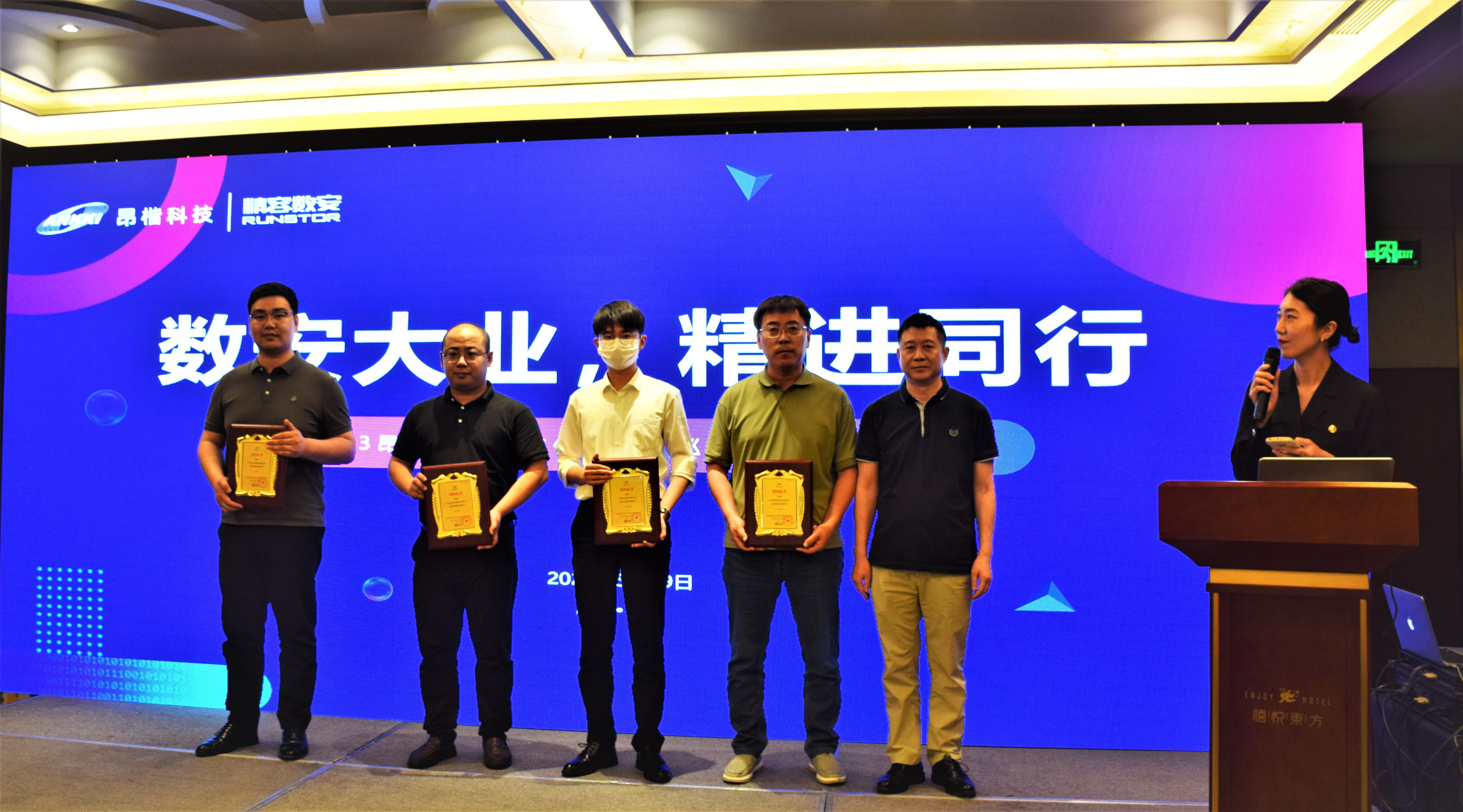 030eedc9dba18808f0a4b6ad67b0a37c.jpg 030eedc9dba18808f0a4b6ad67b0a37c.jpg